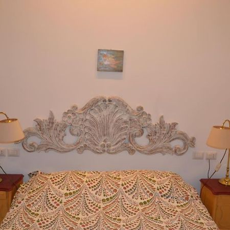 Apartamento Casa Luciano al San Carlo Nápoles Exterior foto