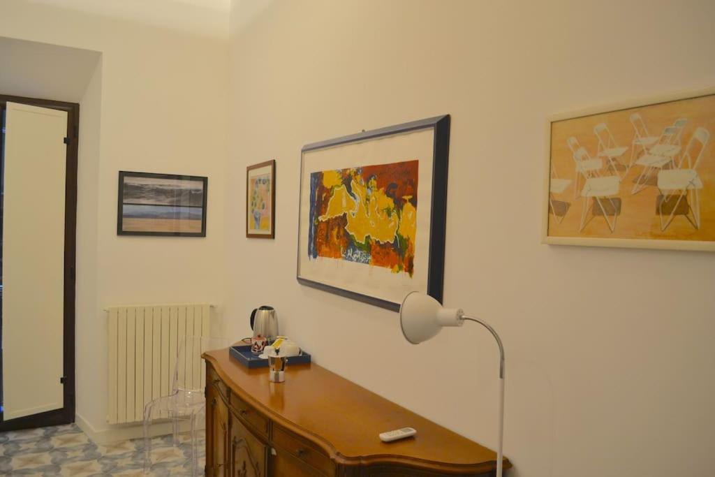 Apartamento Casa Luciano al San Carlo Nápoles Exterior foto