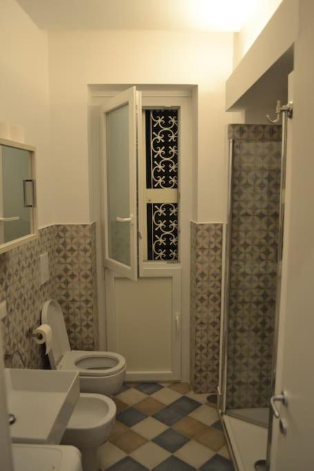 Apartamento Casa Luciano al San Carlo Nápoles Exterior foto